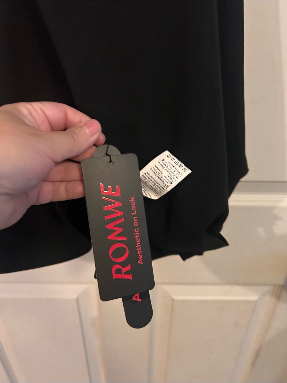 ROMWE Black Mini Dress with Gothic Cathedral Embroidery - Picture 4 of 5